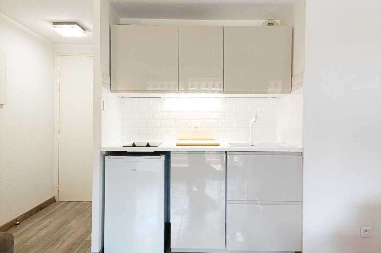 Spacious Sea View Apart At 50M From The Beach バンドール エクステリア 写真