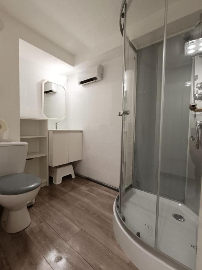 Spacious Sea View Apart At 50M From The Beach バンドール エクステリア 写真