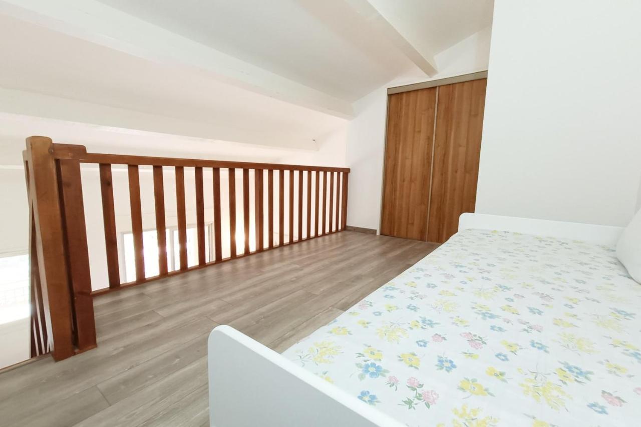 Spacious Sea View Apart At 50M From The Beach バンドール エクステリア 写真